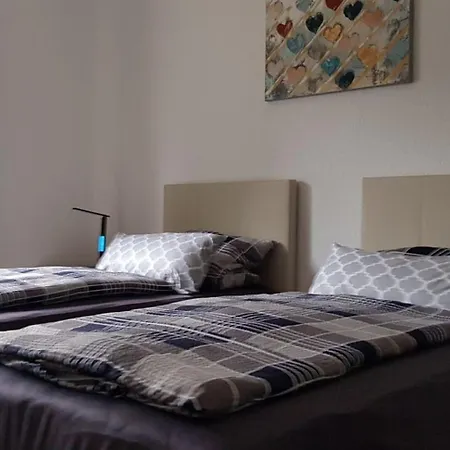 Loehner Glueck Perfekte Kombination Von Geschaeftsreise Und Familie Lägenhet Bad Oeynhausen